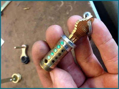 Silver Spring Locksmith Services Silver Spring, MD 301-804-9303 Silver Spring Locksmith Services Silver Spring, MD 301-804-9303 - 65-9